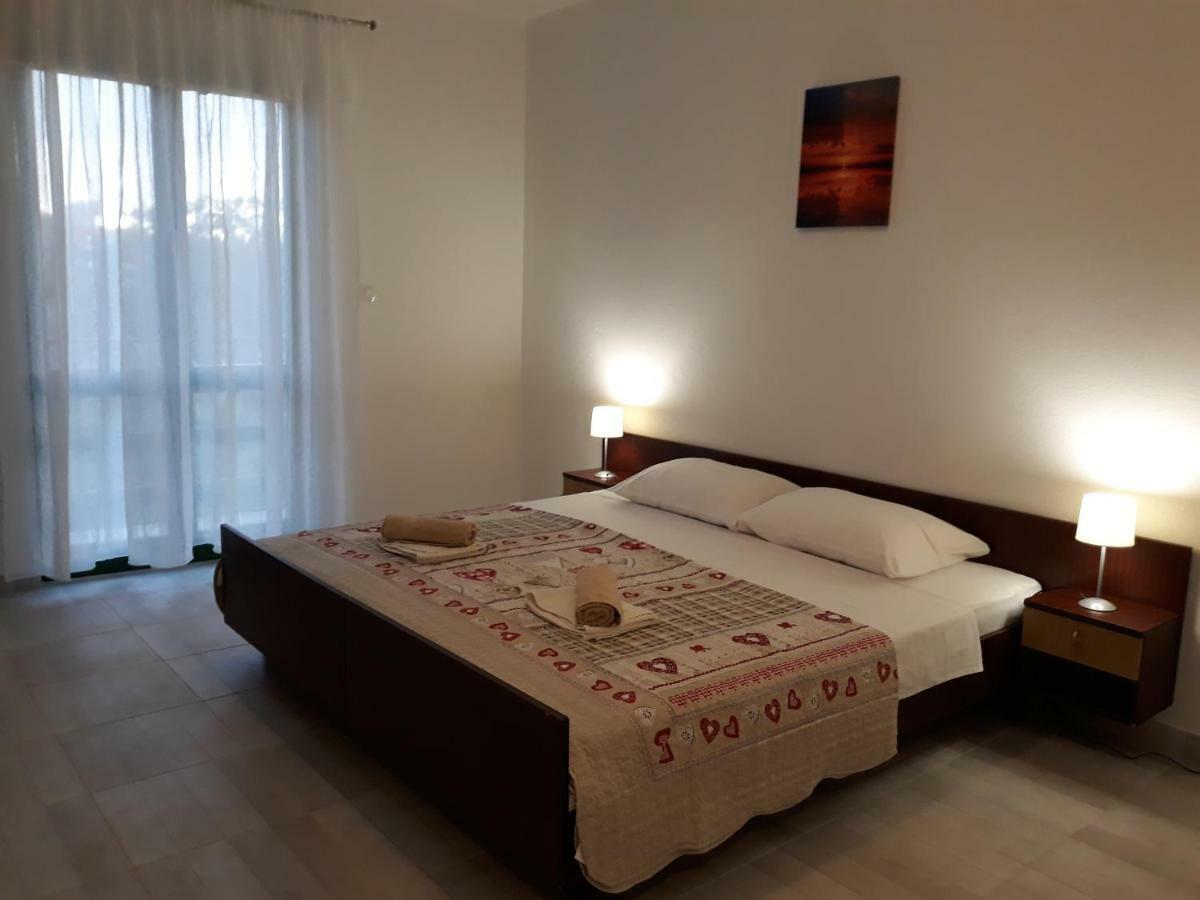 Apartments Jelicic Biograd Na Moru Dış mekan fotoğraf